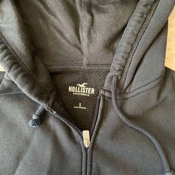 Hollister Black Full Zip Cropped Hoodie - Picture 3 of 4